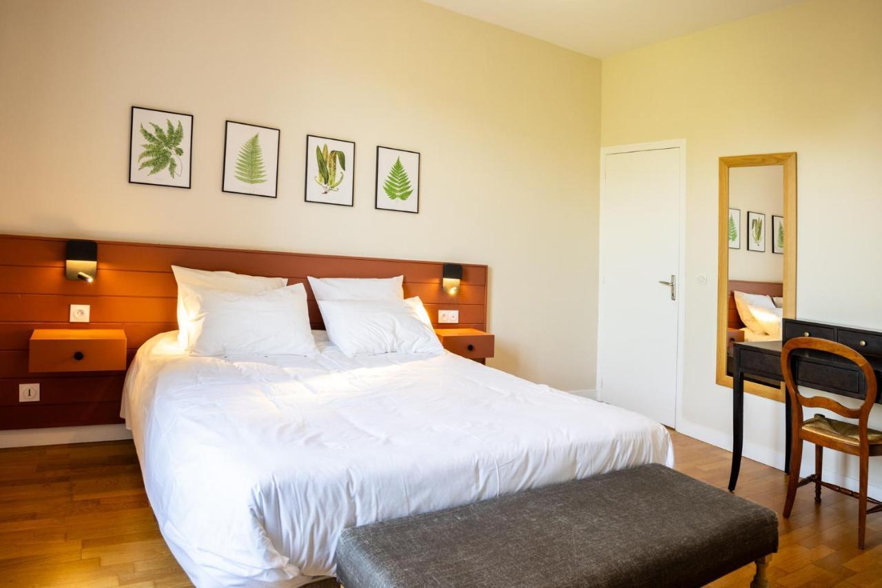 Bel Appartement, Bien Equipe Et Confortable Dans Le Centre Historique Fougères Exteriér fotografie