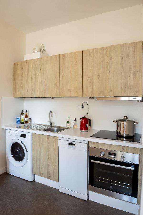 Bel Appartement, Bien Equipe Et Confortable Dans Le Centre Historique Fougères Exteriér fotografie